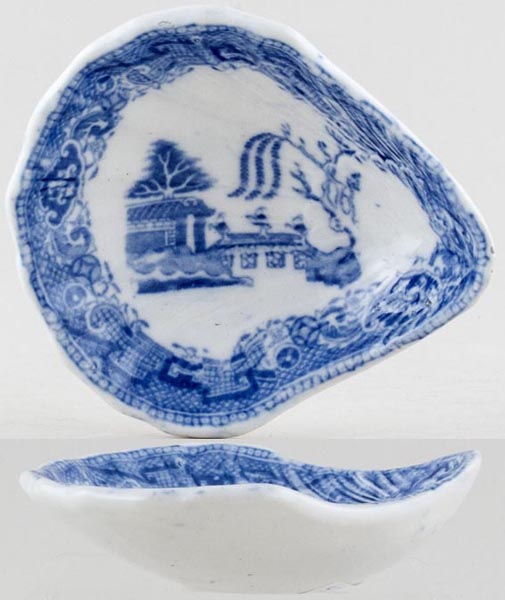 Dish small c1840